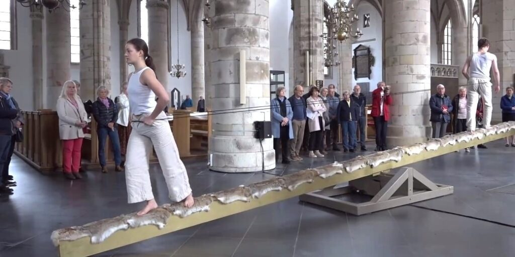 Die Riesenwippe Sense of Balance